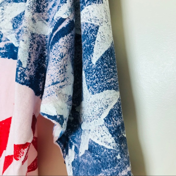 Red Pink and Blue Tee with Stars - Picture 5 of 10